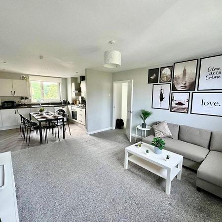 Clydebank Brand New 3Bdr Home, Glasgow Exterior foto